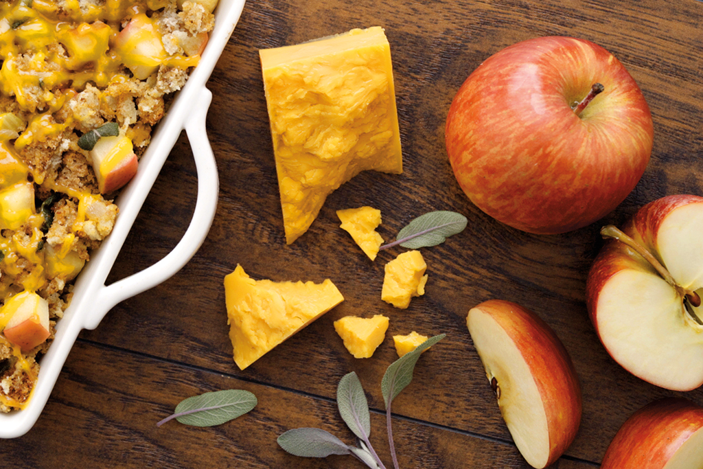 Mélange à farce aux pommes, à la sauge fraîche et au cheddar