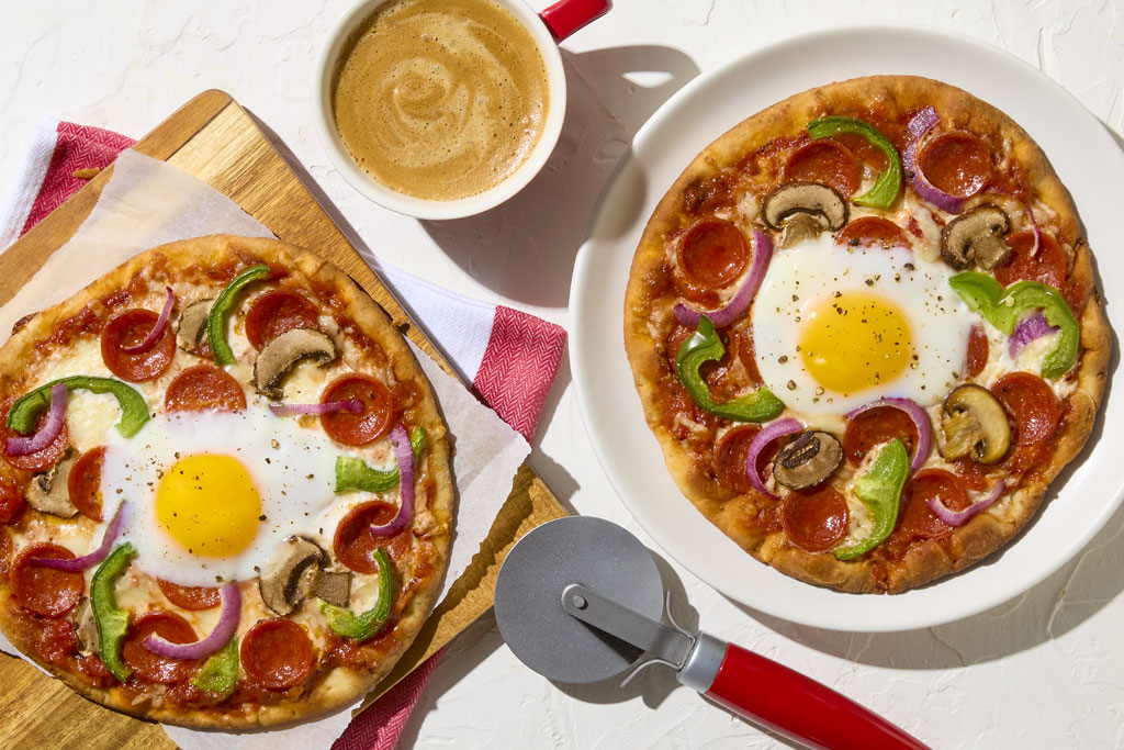 Breakfast Naan Pizzas