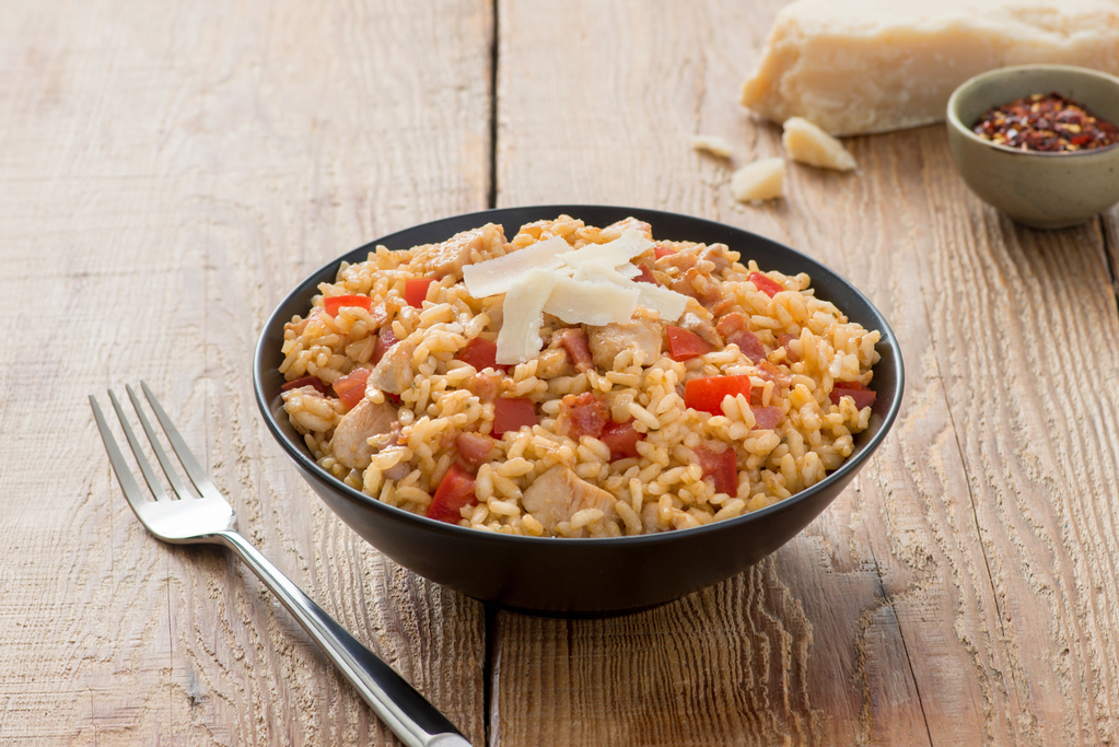 Poulet cuit au four et risotto