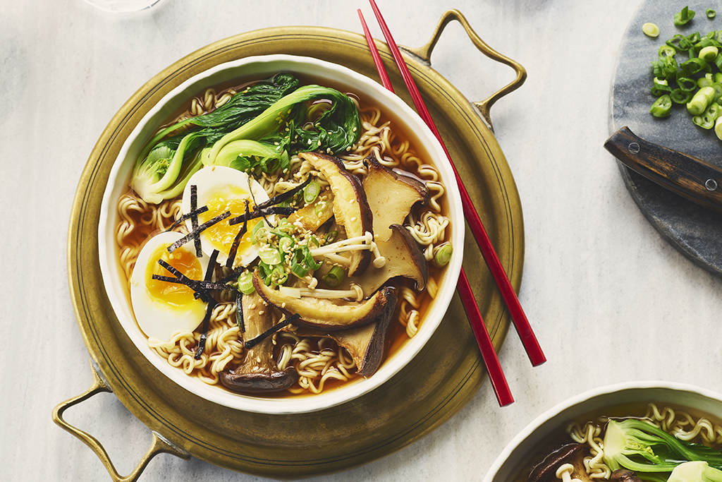 Nouilles Ramen aux champignons sauvages