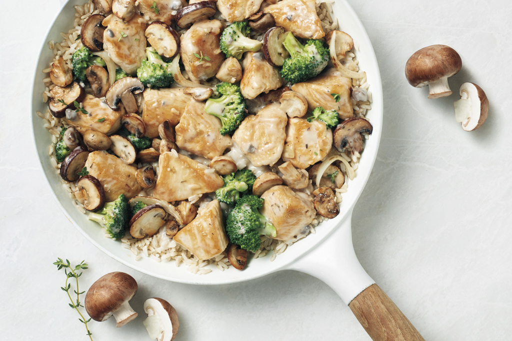 Poêlée de poulet, champignons et brocoli