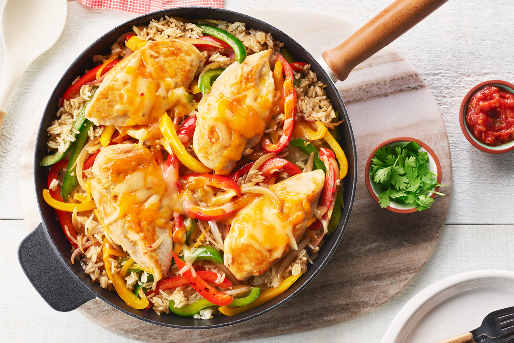 Poêlée de poulet et riz façon fajitas