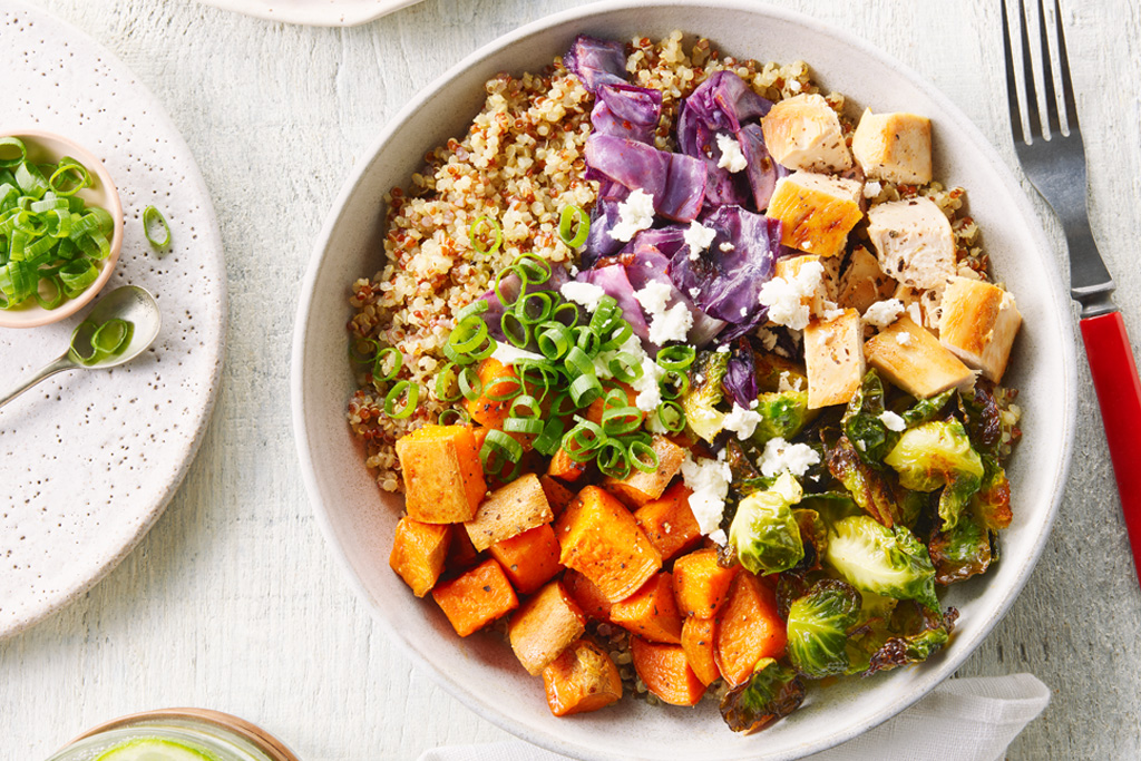 Bol de quinoa de la récolte